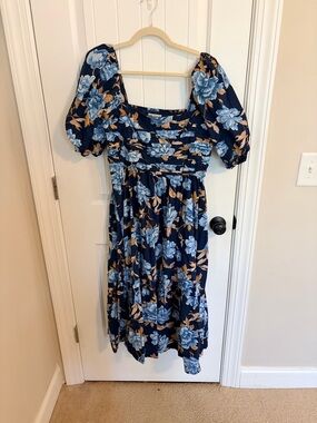 Abercrombie & Fitch Emerson Navy Floral Puff-Sleeve Midi Dress